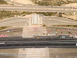 FCC Construcción completely restores the roadway of the old toll of San Juan (AP7)