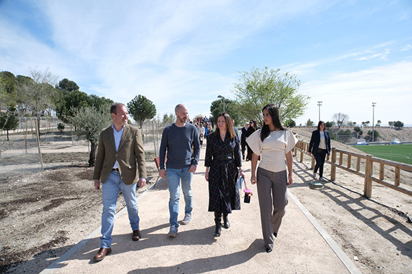 FCC Construcción participates in the awarding of the Bosque Metropolitano badges