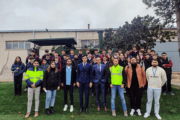 FCC Construcción welcomes students with the aim of promoting career opportunities in the construction sector