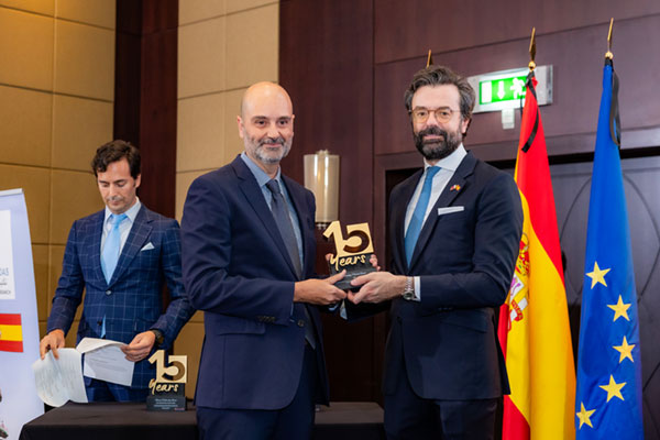 FCC Construcción receives business achievement award from the Spanish Chamber of Commerce in Qatar