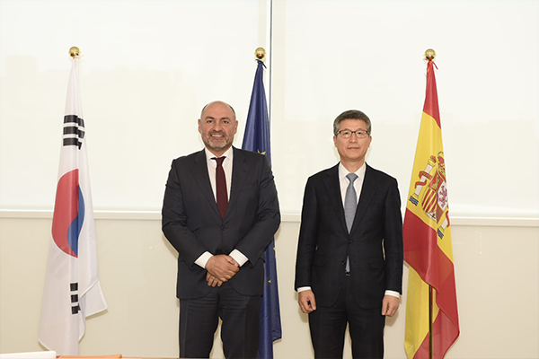 FCC Construcción and Samsung C&T CORPORATION sign an alliance to work together on international infrastructure projects