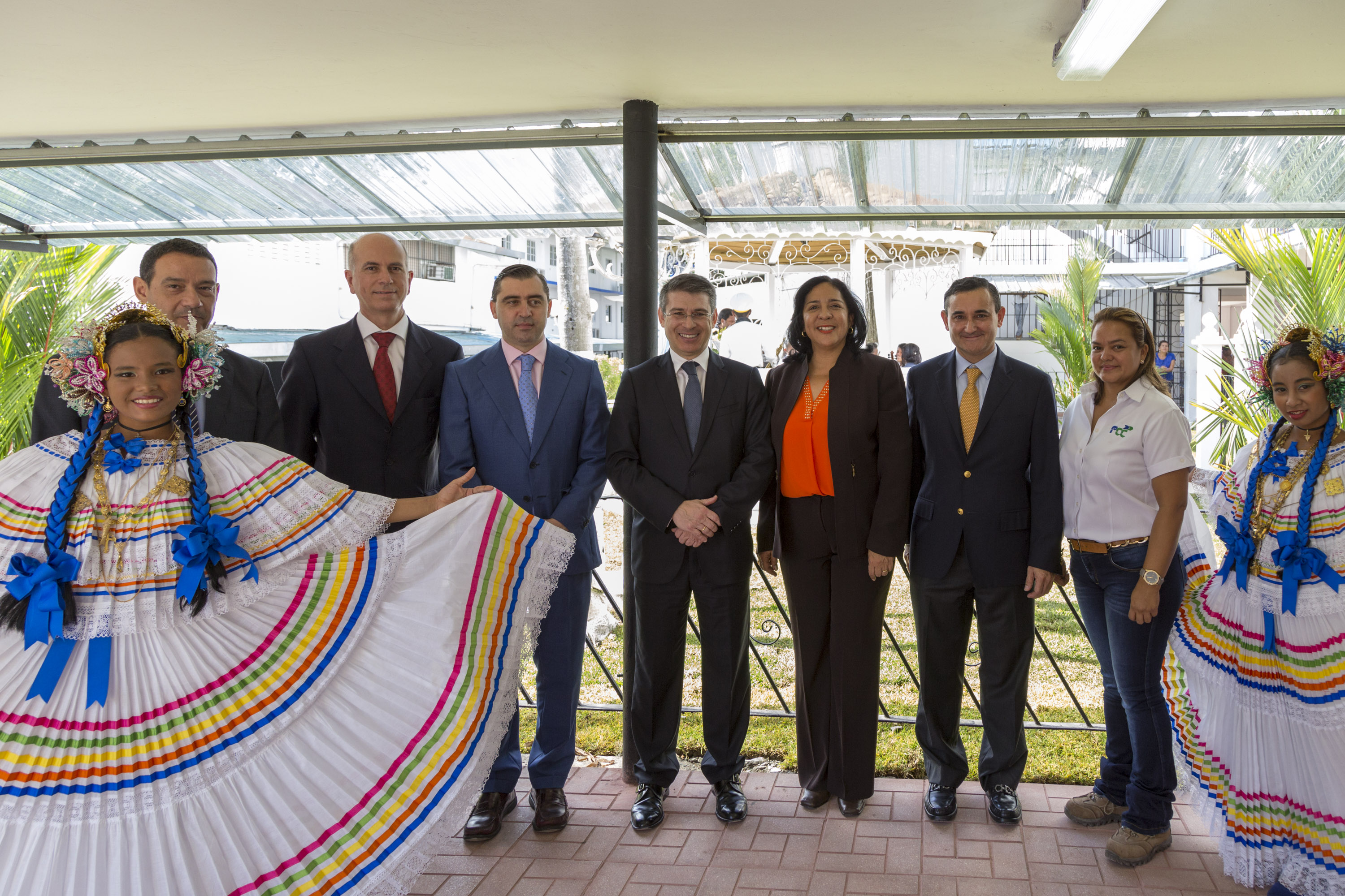 FCC moderniza las instalaciones del Instituto Rubiano como parte del programa “Mi Escuela Primero”