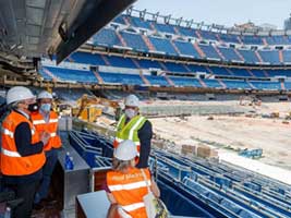 FCC Construcción present at the visit of the Mayor of Madrid to the project to reform the Santiago Bernabéu stadium
