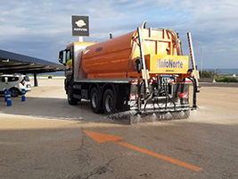 AUCONSA, sociedad participada al 100% por FCC Construcción, realiza labores de desinfección en las áreas de servicio de la autovía