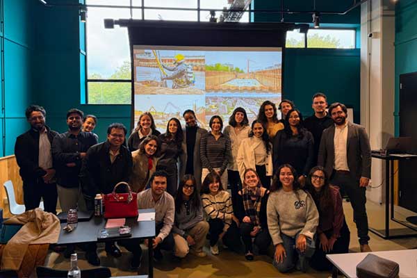 MBArch students from the IE School of Architecture and Design / IE University visit the A-9 motorway expansion project in the Netherlands