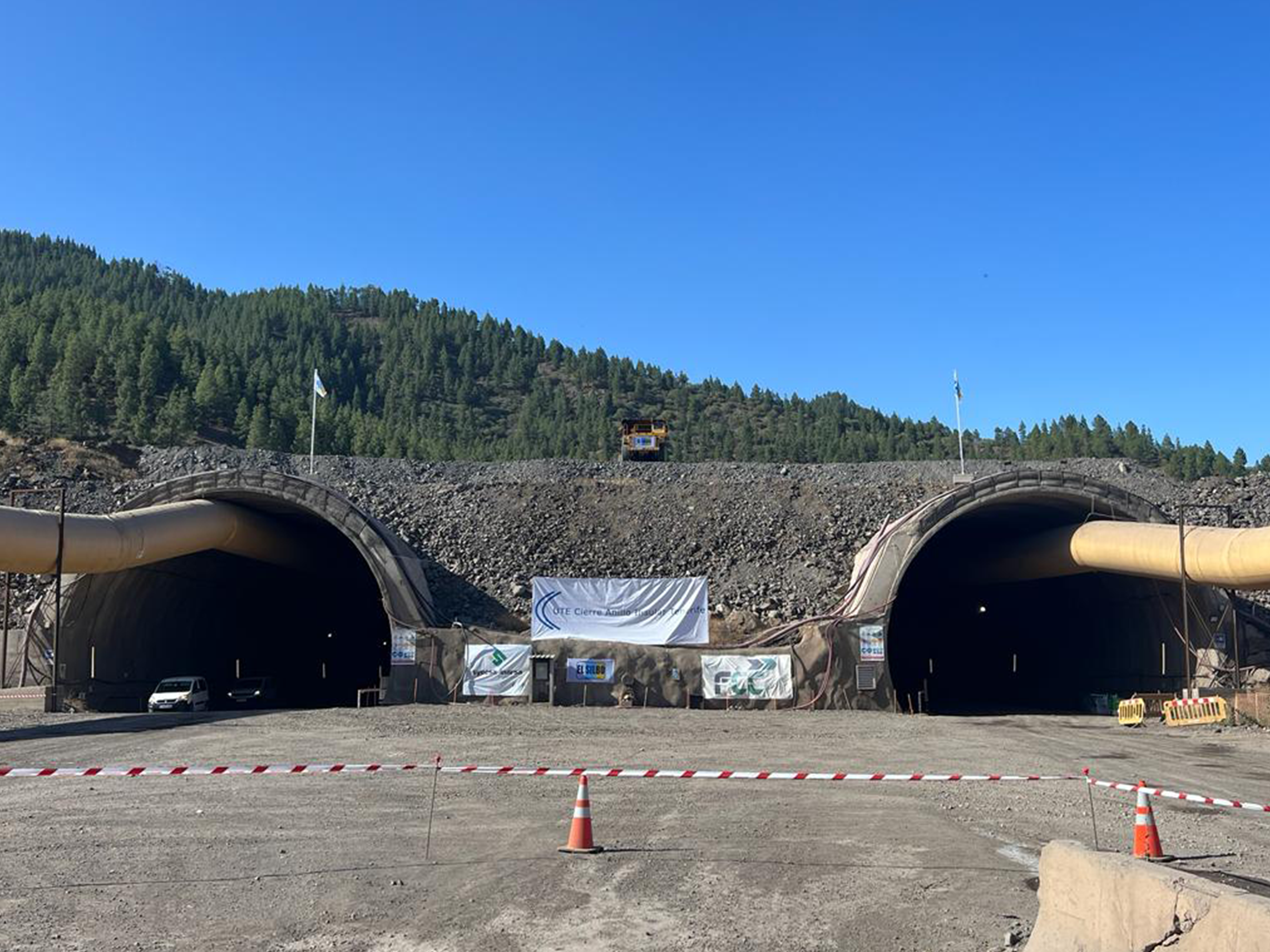 FCC Construcción completes the excavation of one of the tubes of the Erjos tunnel (Tenerife)